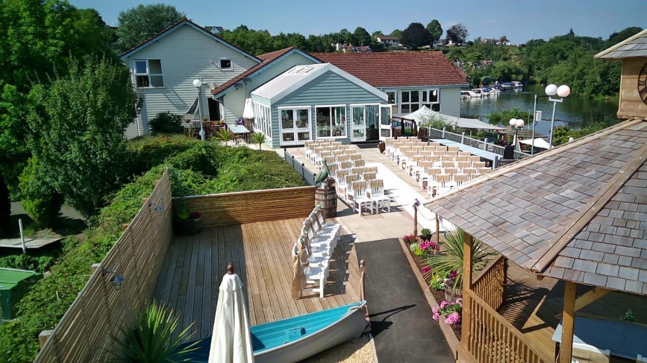 The Riverside Inn Saltford Esterno foto