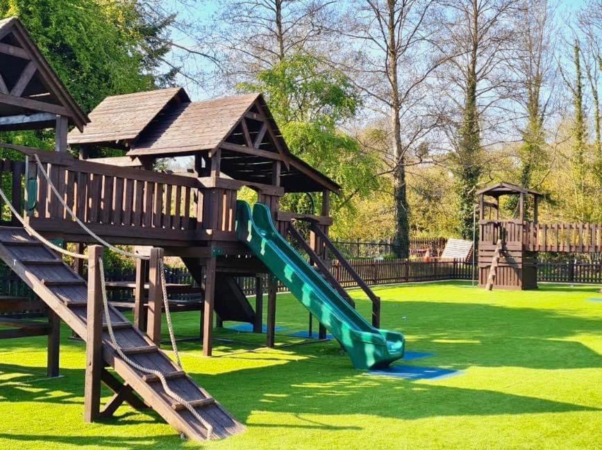 The Riverside Inn Saltford Esterno foto