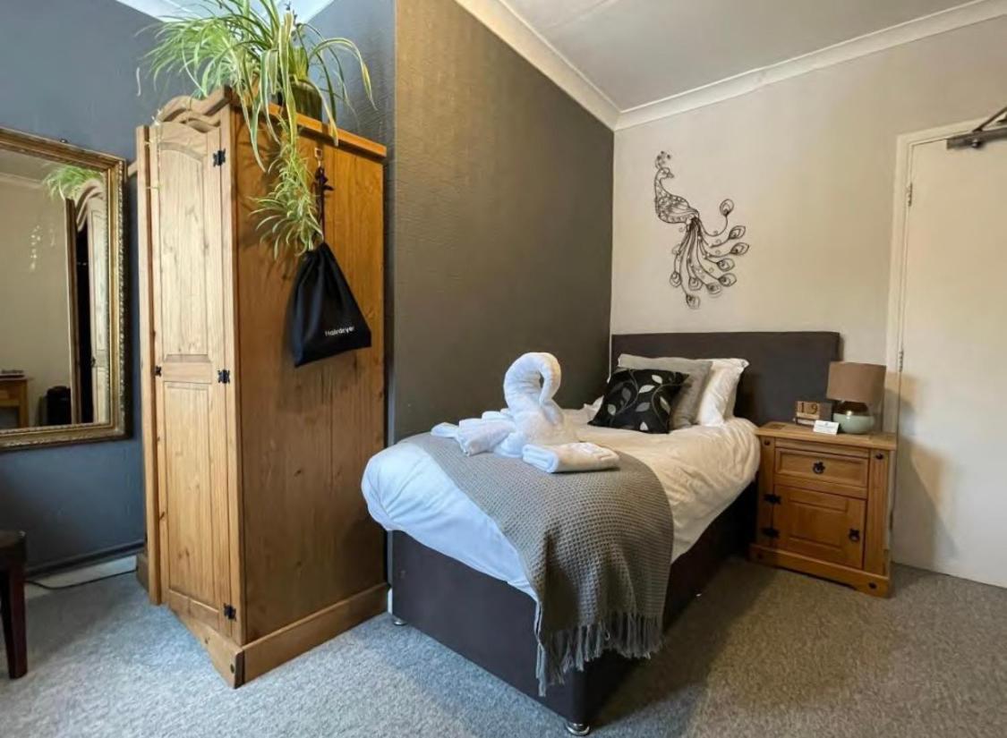 The Riverside Inn Saltford Esterno foto