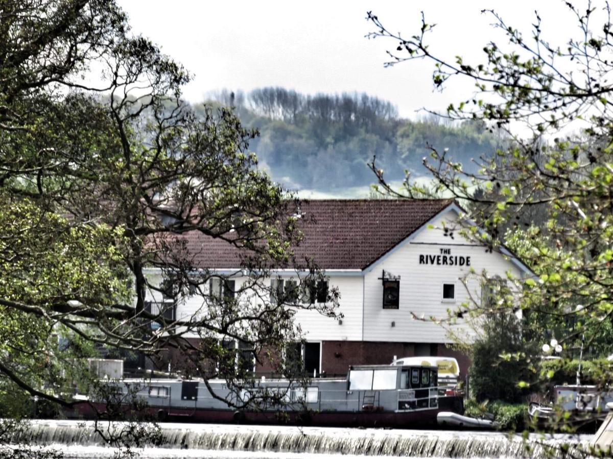 The Riverside Inn Saltford Esterno foto