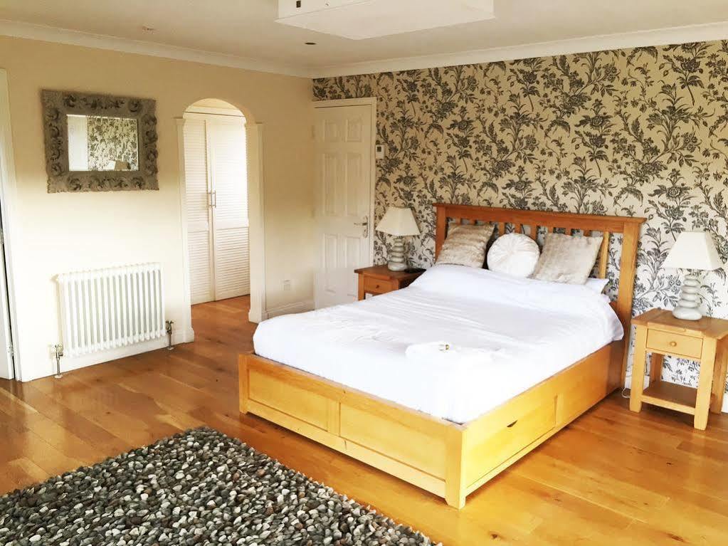 The Riverside Inn Saltford Esterno foto